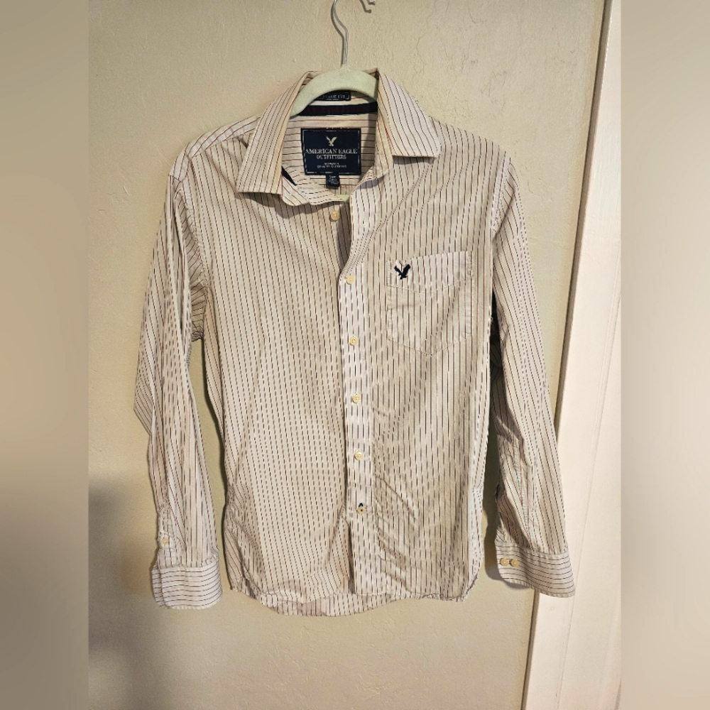 American Eagle striped long sleeve shirt (small)